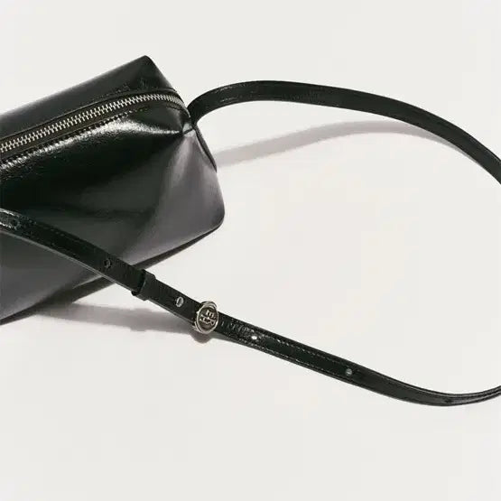[BUNJANG] Lee Square Crossbody Bag - Black / 리이 SQUARE CROSSBODY BAG BLACK