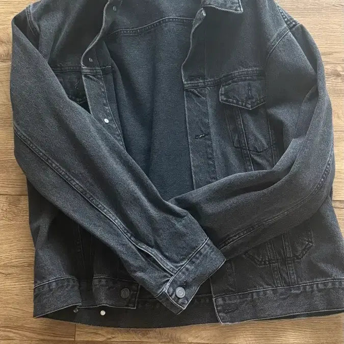 [BUNJANG] Branded Trucker Jacket / 브랜디드 트러커자켓