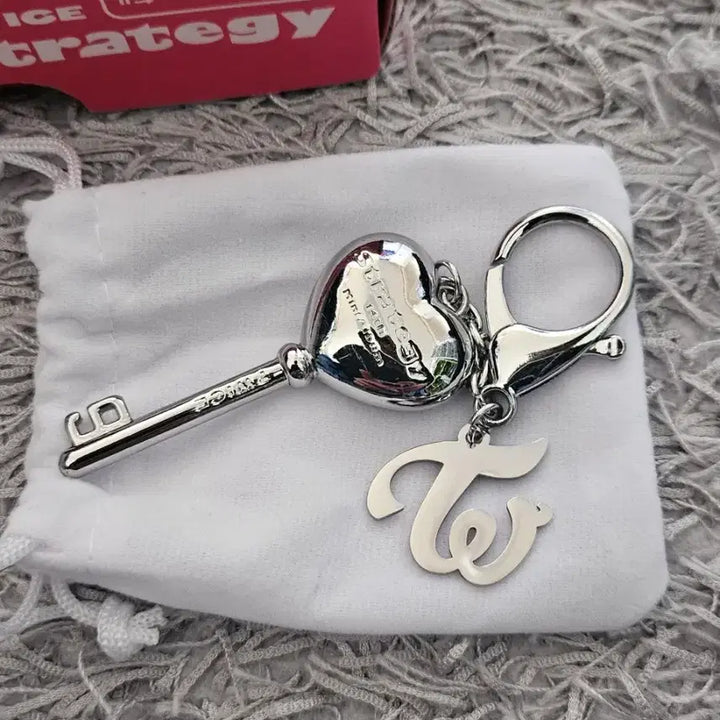 twice트와이스 팝업 STRATEGY 키링