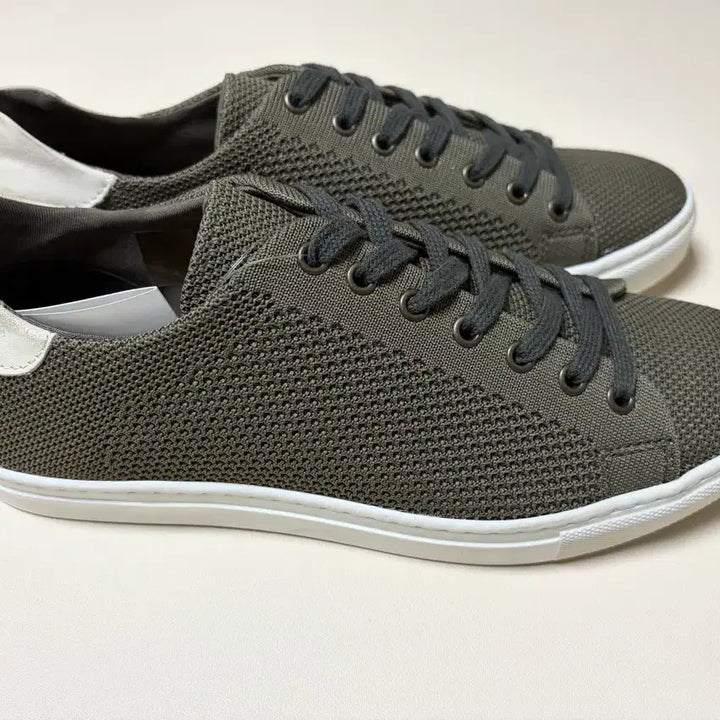 [BUNJANG] Hawkins Knit Sneakers 260 / [ 새상품 ] 호킨스 니트 260