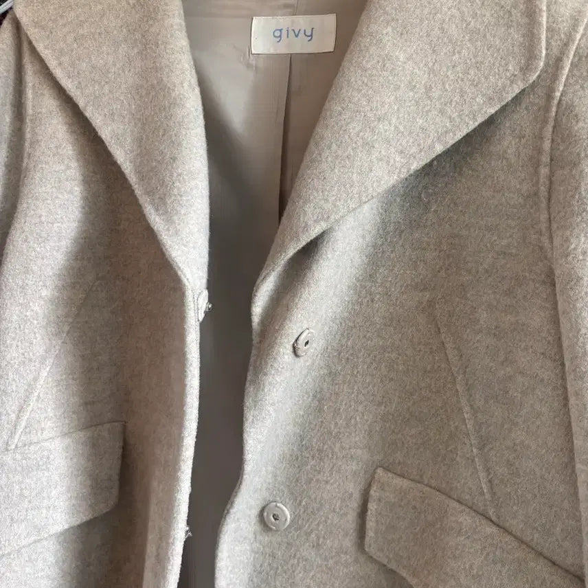 [BUNJANG] GIVY Coat (93% Wool) / GIVY 코트 (모 93%)