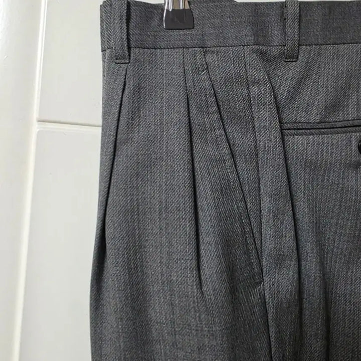 [BUNJANG] SODE Men's Three-Piece Suit / SODE 남자 쓰리피스 정장 투턱 바지