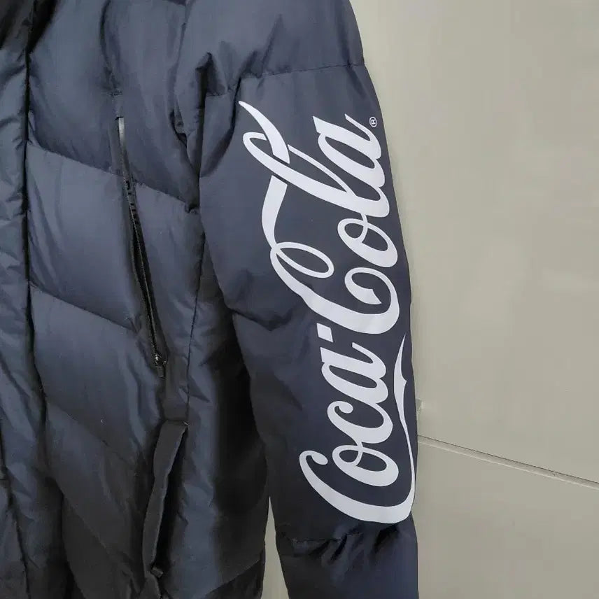 [BUNJANG] Polham Coca-Cola Collaboration Padded Jacket / 폴햄남성패딩95(코카콜라 콜라보)