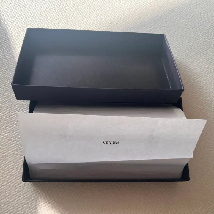 [BUNJANG] Prada Saffiano Long Wallet / 새상품//프라다 사피아노 리본 장지갑 핫핑크