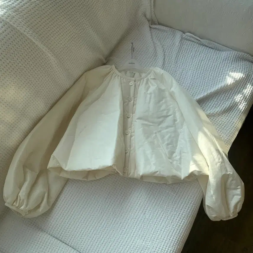 [BUNJANG] UNIS Mos Padded Jacket Cream S Sealed / 유노이아 모스 패딩 자켓 크림 S 새상품