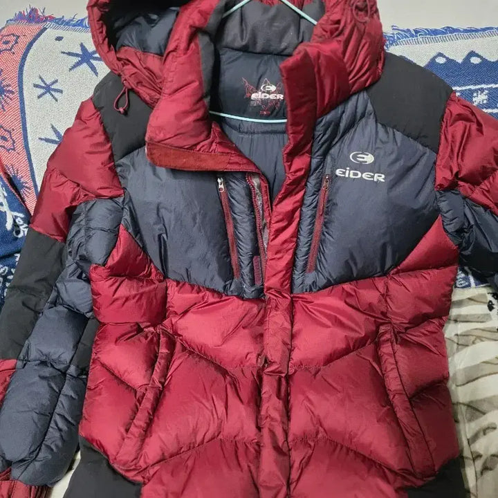 [BUNJANG] Aider Padded Jumper Burgundy/Navy / 아이더 패딩 점퍼 버건디/네이비