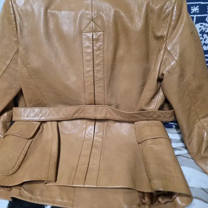 [BUNJANG] DKNY Leather Double Button Jacket / DKNY 가죽 더블 버튼 자켓