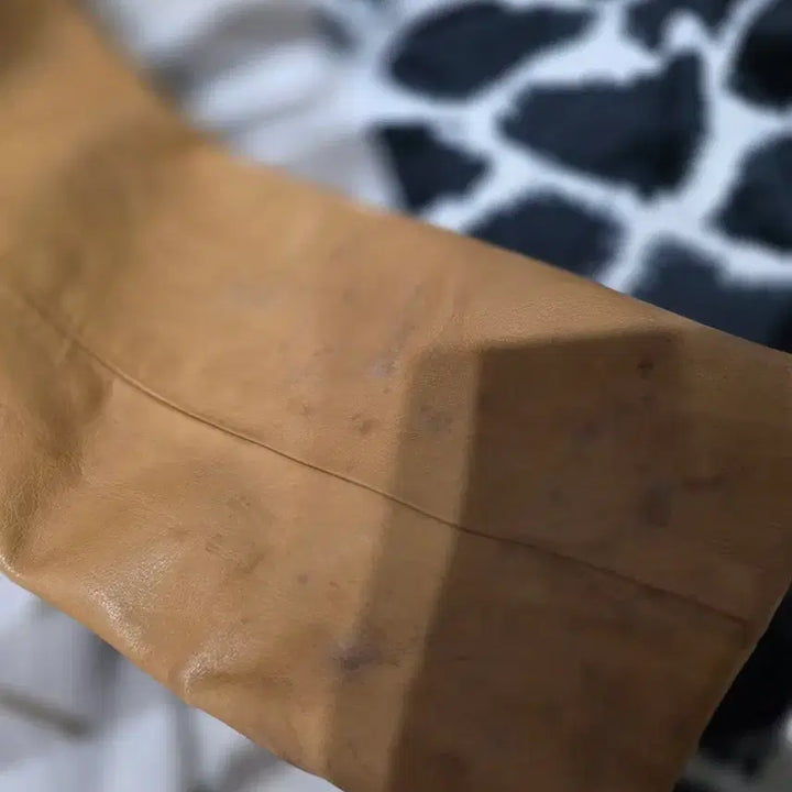 [BUNJANG] DKNY Leather Double Button Jacket / DKNY 가죽 더블 버튼 자켓