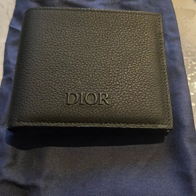 [BUNJANG] DIOR Wallet / DIOR 디올 블랙 반지갑 더스트백 포함 최신형