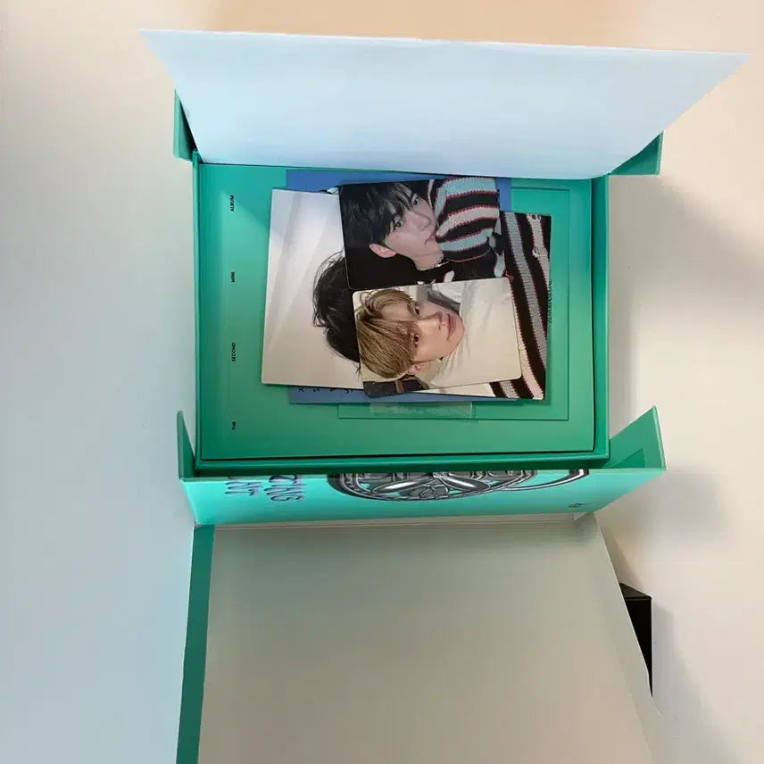 ZROBASEONE제로베이스원 앨범 두번째 미니 앨범