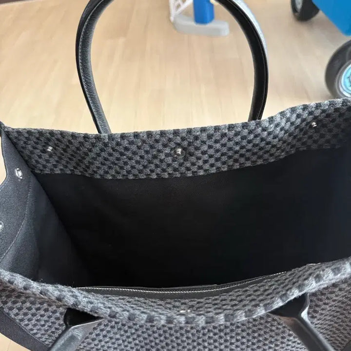 [BUNJANG] Saint Laurent Rive Gauche Tote Bag / 생로랑 리브 고쉬 토트백 (632539 2303e 1174)