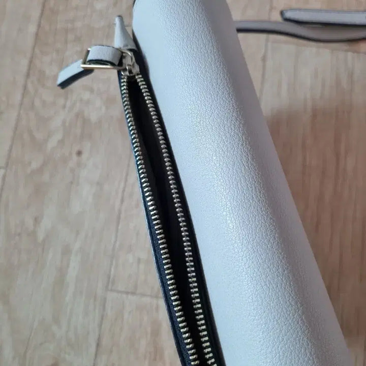 [BUNJANG] Oryany Roti Saddle Mini Crossbody Bag / 오야니 로티 새들 크로스바디백 크로스백