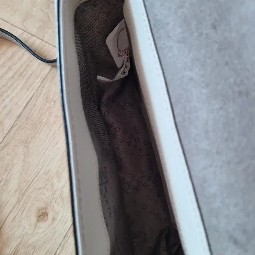 [BUNJANG] Oryany Roti Saddle Mini Crossbody Bag / 오야니 로티 새들 크로스바디백 크로스백