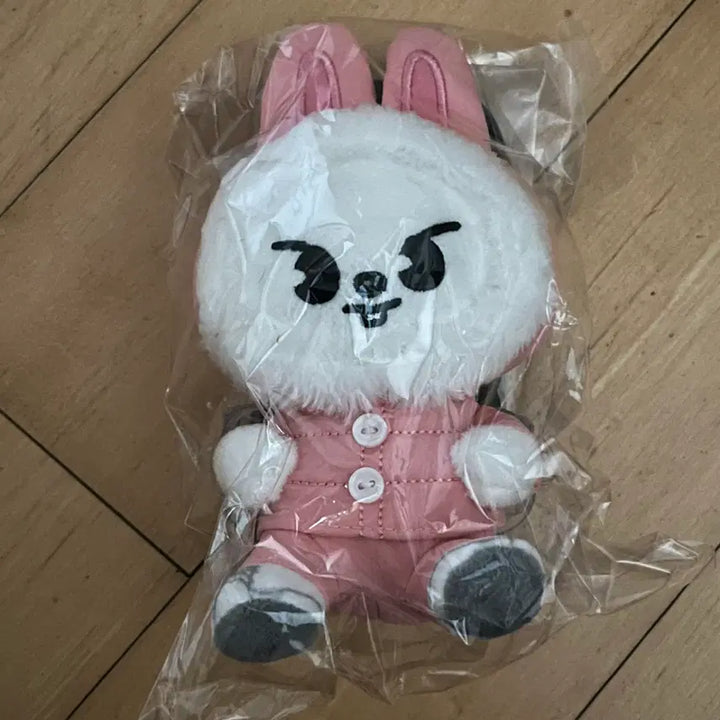 스트레이키즈 스키주 리빗 스마트폰 홀더 (미개봉) 일본 도미네이트 엠디