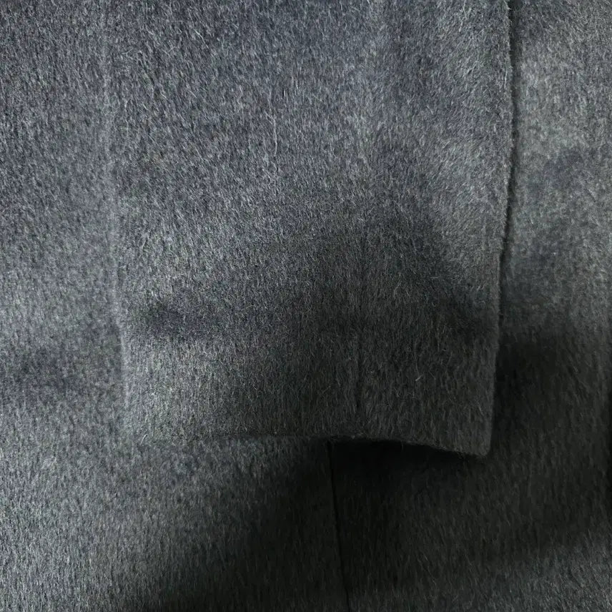 [BUNJANG] JIGOTT Navy Baby Llama Wool Coat / JIGOTT 네이비 색상 베이비라마 여성 코트