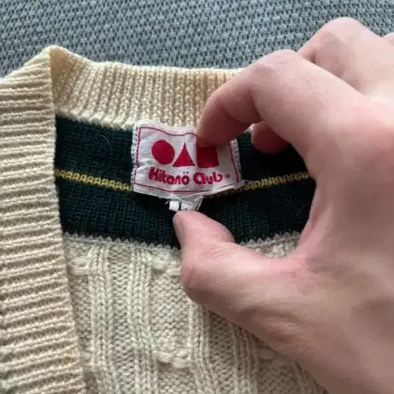 [BUNJANG] Hikano Club Cable Knit Cardigan / 히카노 클럽 가디건