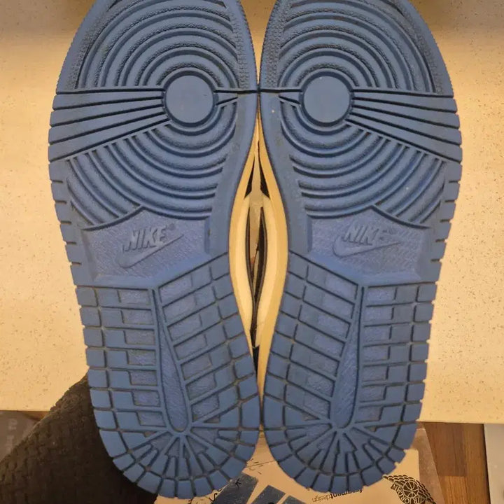 [BUNJANG] Nike Fragment Scott Sneakers 245 / 나이키 프라그먼트 스캇 245