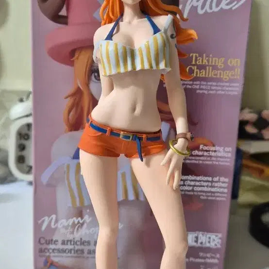 (택포)원피스 나미  쵸파 스타일 피규어 팝니다.