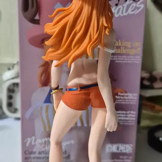 (택포)원피스 나미  쵸파 스타일 피규어 팝니다.