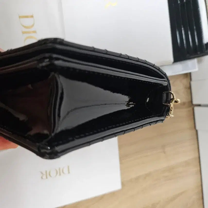 [BUNJANG] Dior Lady WOC Patent Leather Pouch / 디올 레이디 파우치 woc 페이턴트