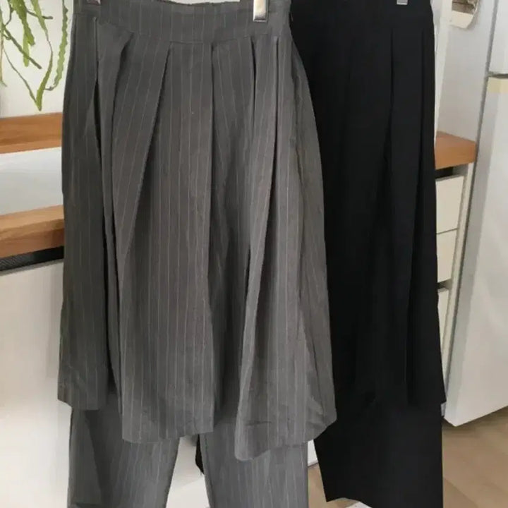 [BUNJANG] Black Pleated Long Skirt / (완전쌔거)블랙 플리츠 롱 스커트 검정색