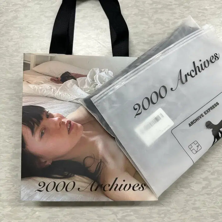 [BUNJANG] 2000 Archive Mesh Off Shoulder Top / (새상품 / 택제거X) 2000아카이브 오프숄더 매쉬 탑