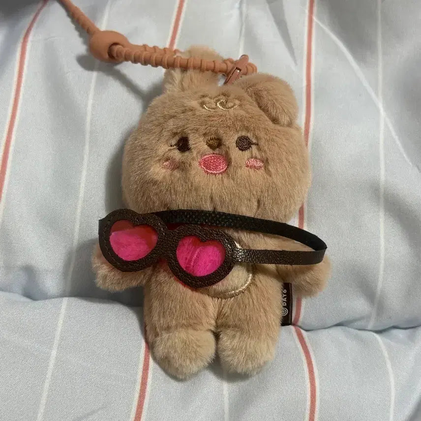 데이식스 태닝필끼 태닝멀즈 원가이하 양도