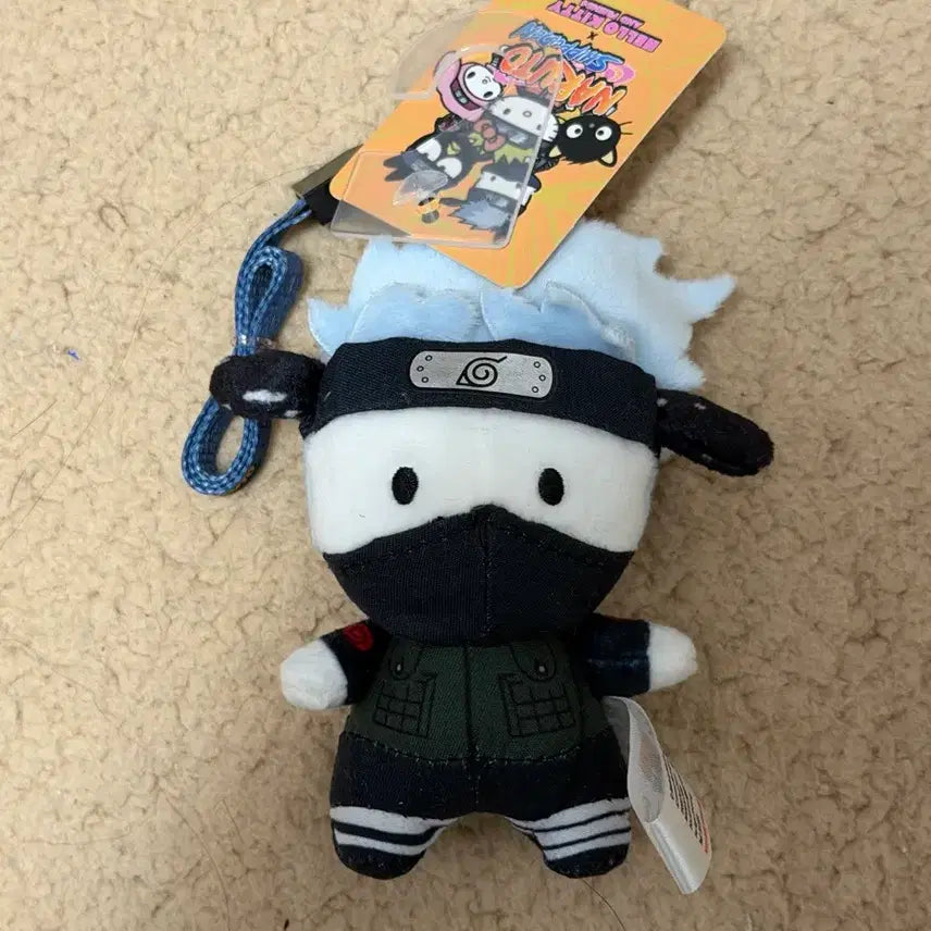[BUNJANG] Miniso Naruto Kakashi Mascot / 미니소 산리오 나루토 코라보 카카시 마스코트