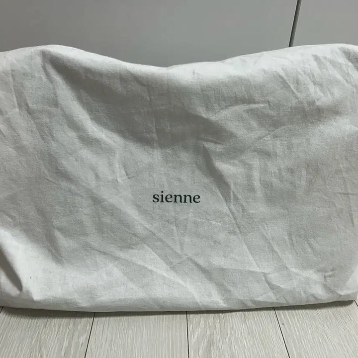 [BUNJANG] Sienne Opera Square Bag - Black Handbag / 시엔느 Opera Square Bag 블랙 오페라 스퀘어백