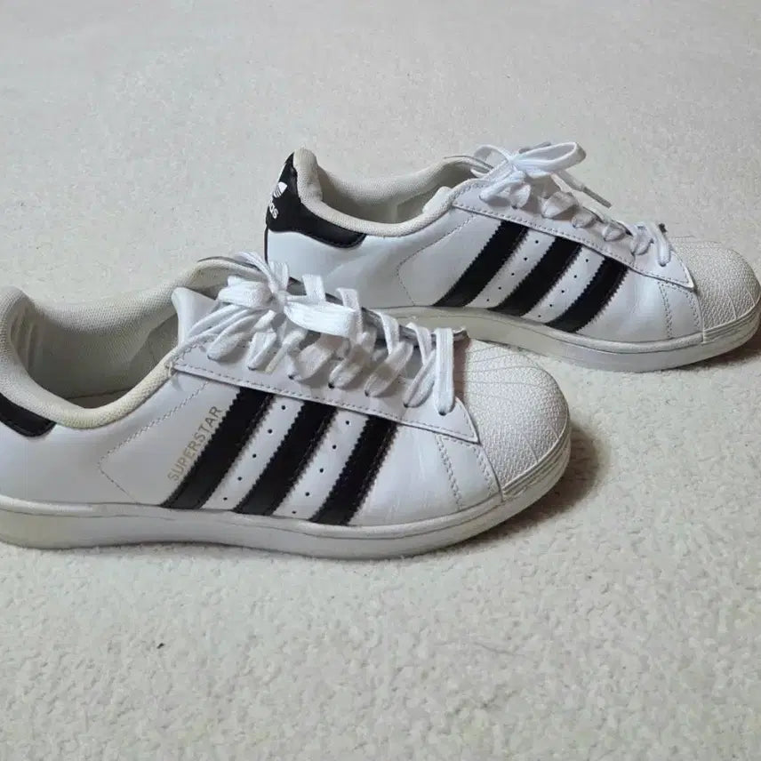 [BUNJANG] Adidas Superstar White Black Sneakers / 아디다스 슈퍼스타 흰검 스니커즈