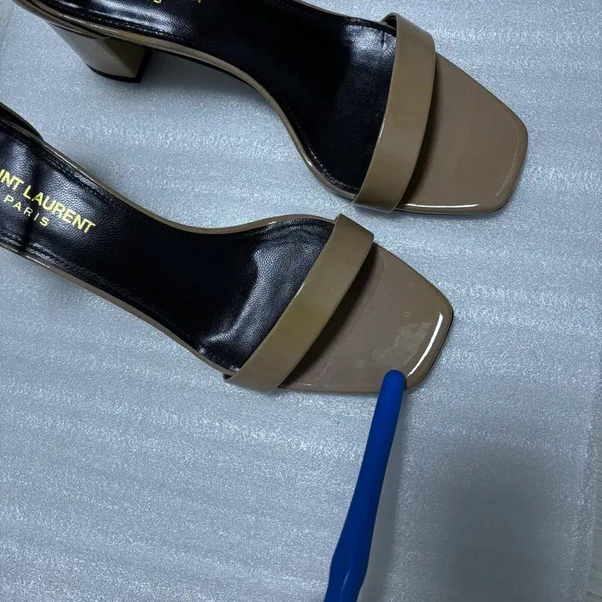 [BUNJANG] Saint Laurent LouLou Sandals / 생로랑 루루샌들힐 핑크베이지