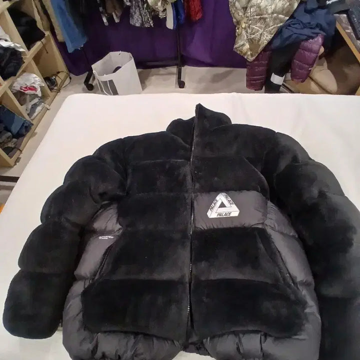 [BUNJANG] Palace Black Padded Jacket / 팔라스 블랙 패딩xl