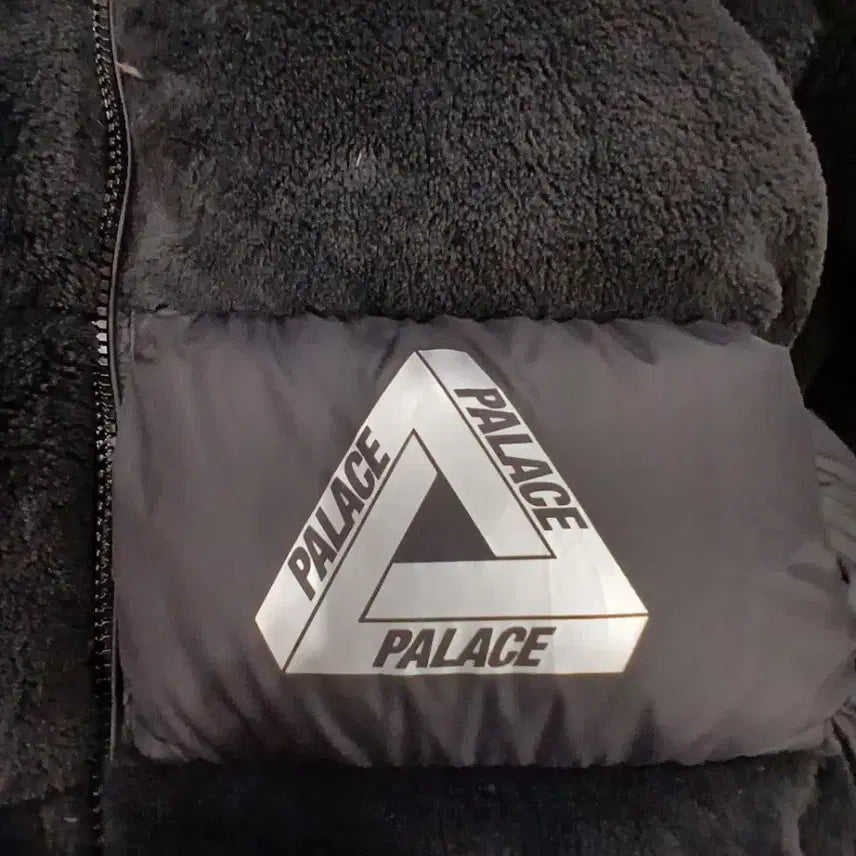 [BUNJANG] Palace Black Padded Jacket / 팔라스 블랙 패딩xl