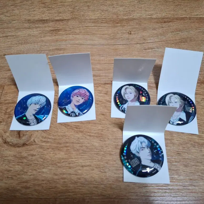 플레이브 앙콘 캔뱃지 양도합니다.(노아, 은호, 밤비)