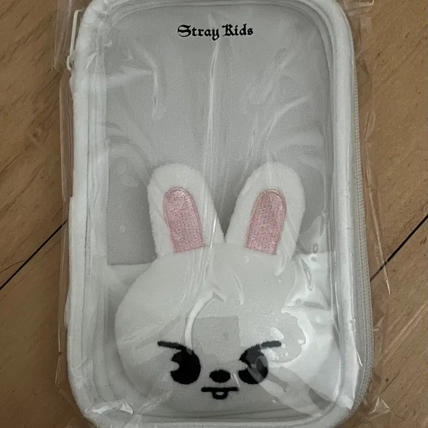 스트레이키즈 스키주 리빗 아크릴 스탠드 케이스 파우치 (미개봉)