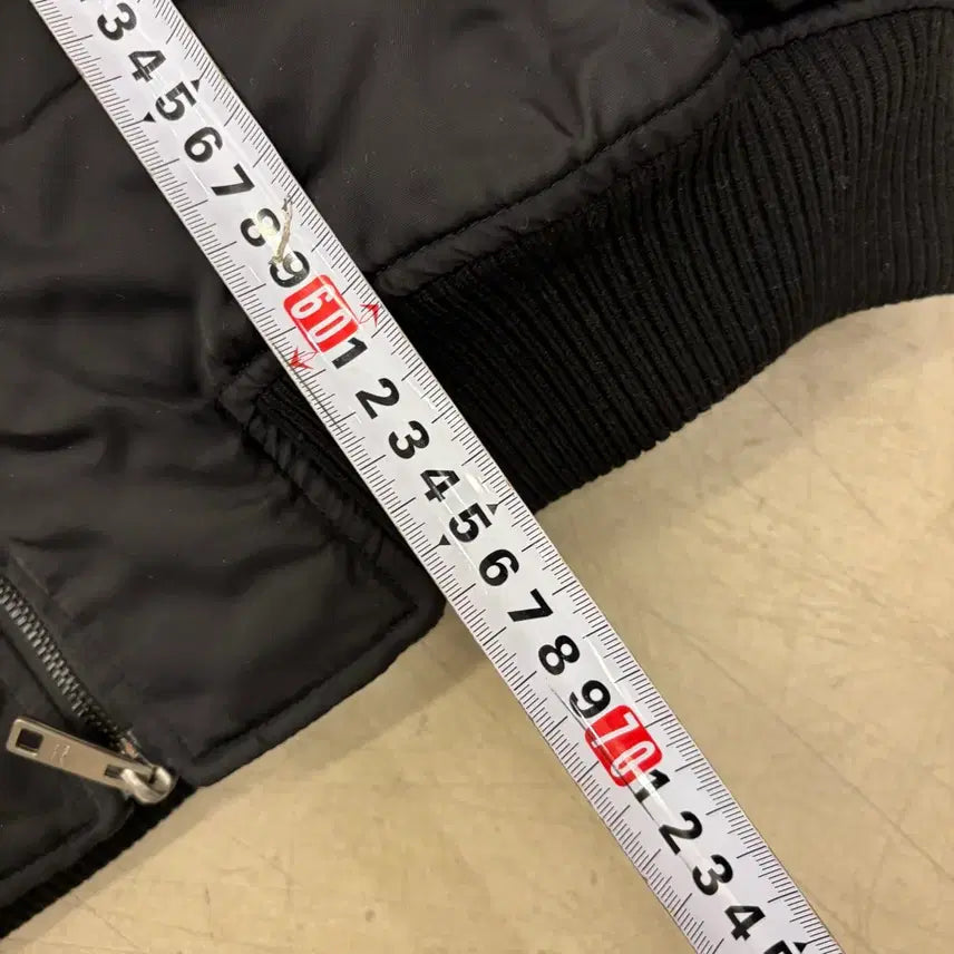 [BUNJANG] MNGU Black Bomber Jacket / MNGU 블랙 봄버 자켓