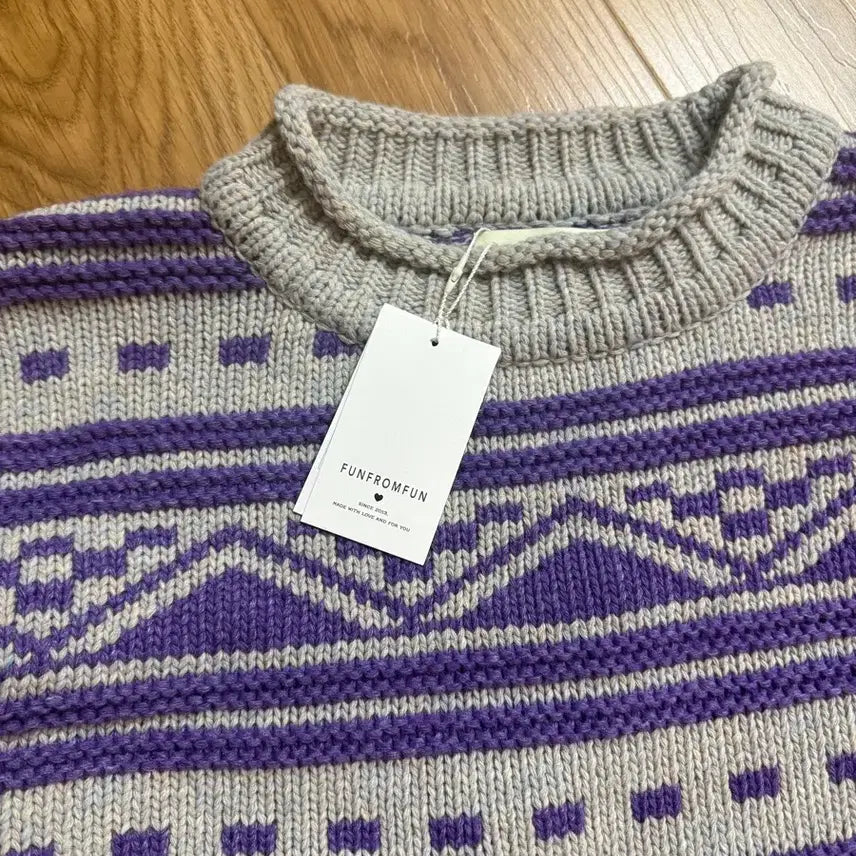 [BUNJANG] Fromis_9 Pattern Knit Sweater Purple / 펀프롬펀 패턴 니트 스웨터 퍼플
