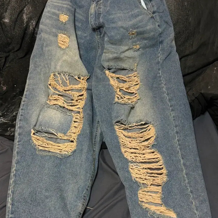 [BUNJANG] Distressed Denim / 간지나는 데미지 데님