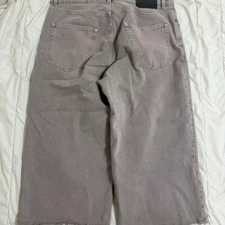 [BUNJANG] Our Legacy Capri Pants Size 50 / 마지막)아워레가시 카프리 팬츠 50사이즈