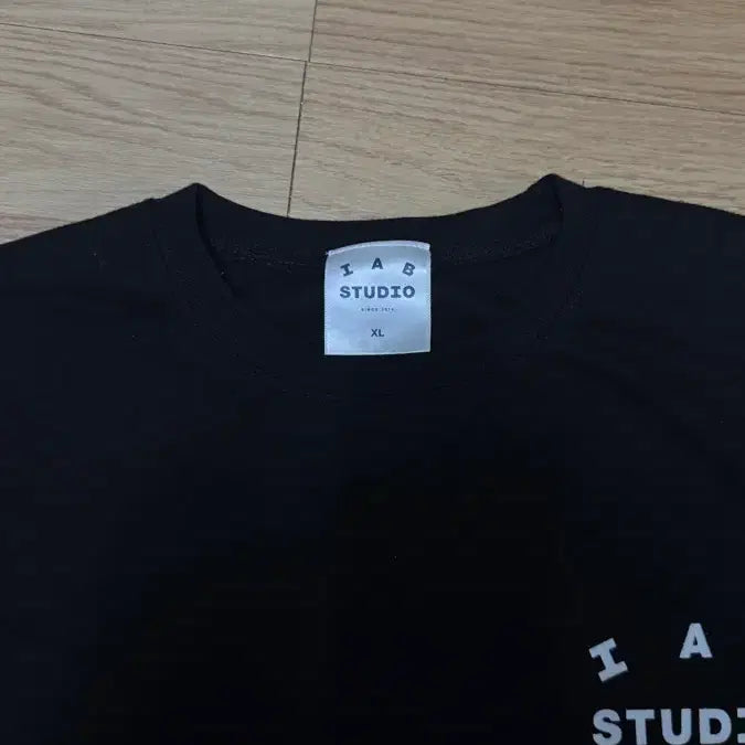 [BUNJANG] IAB Studio XL T-shirt / 아이앱스튜디오 티셔츠 xl 1회 실착