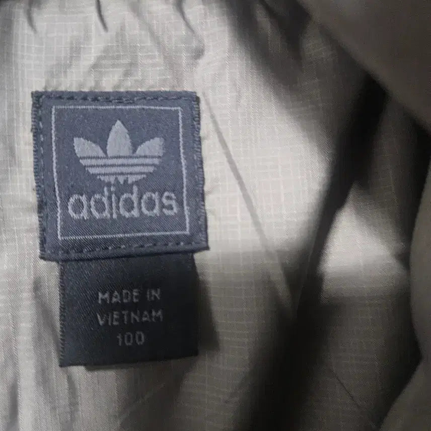 [BUNJANG] Adidas Quilted Patch Jacket / 아디다스 퀼팅 패치 자켓