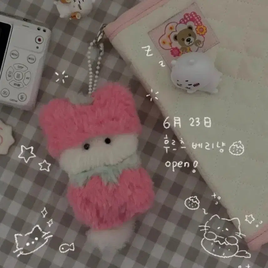 후르츠 베리냥 인형 키링 현진 니콜라스 포카 이치고냥 스트레이키즈 러피무