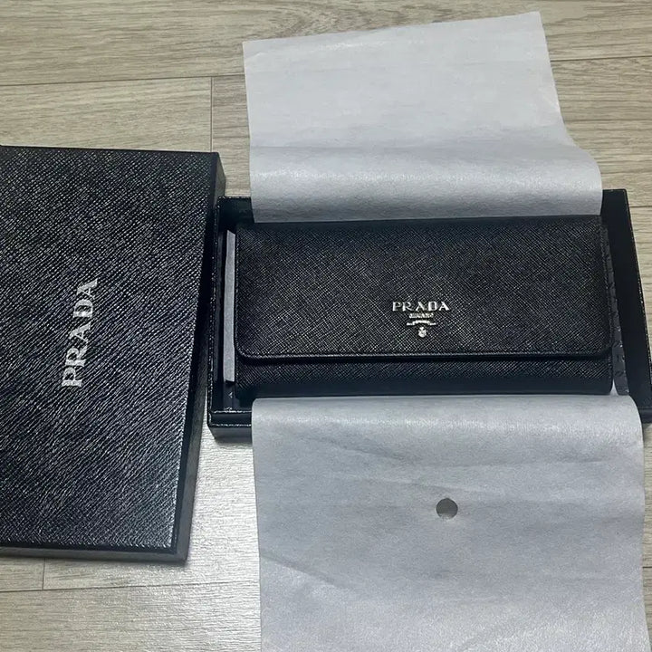 [BUNJANG] Prada Long Wallet / 프라다 장지갑