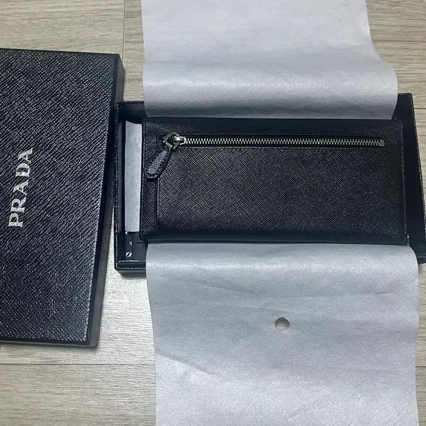 [BUNJANG] Prada Long Wallet / 프라다 장지갑