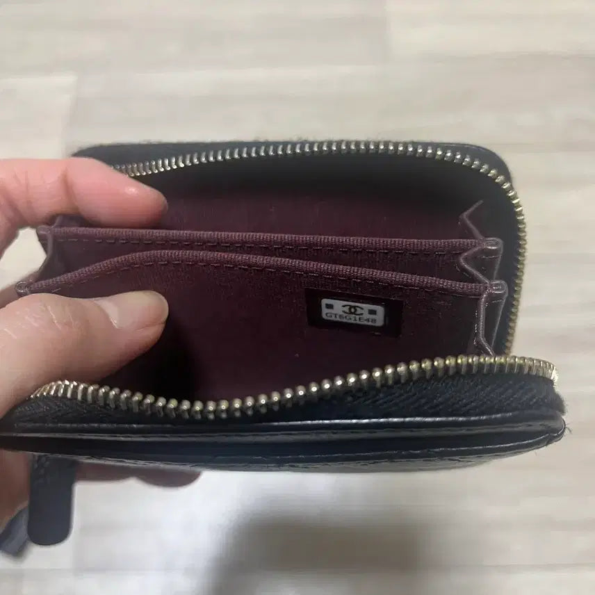 [BUNJANG] Chanel Lambskin Zip Wallet / 샤넬 반지갑