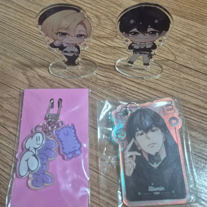 플레이브(PLAVE) 아크릴 스탠드 키링 굿즈