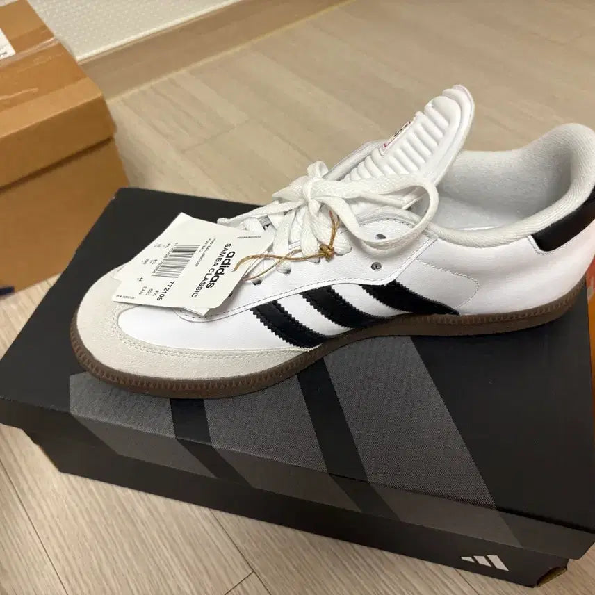 [BUNJANG] Adidas Samba Classic Sneakers / 아디다스 삼바 클래식  280 새제품