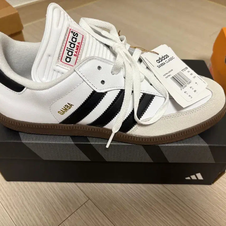 [BUNJANG] Adidas Samba Classic Sneakers / 아디다스 삼바 클래식  280 새제품