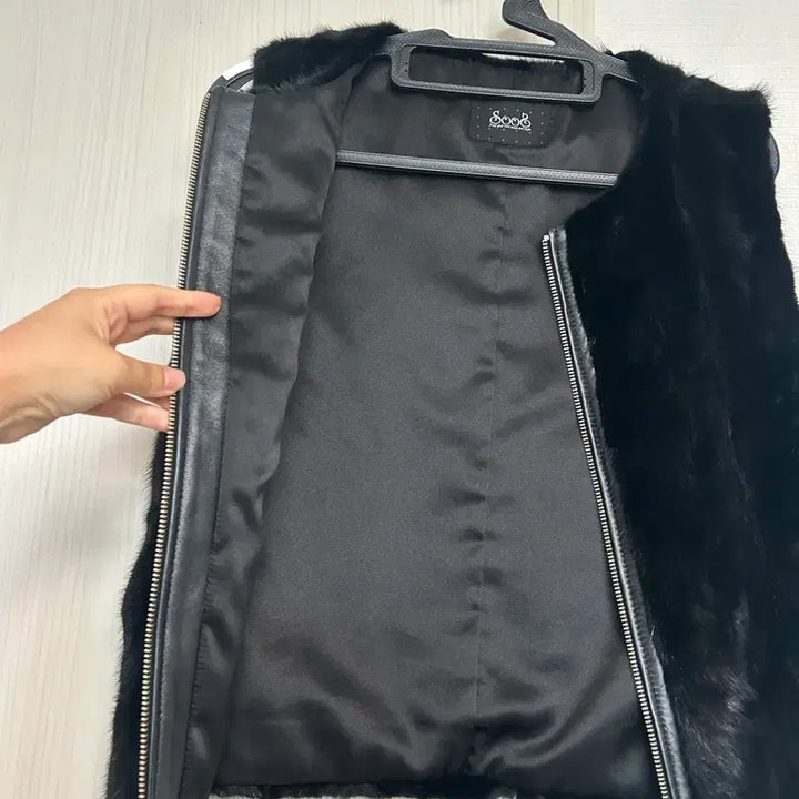 [BUNJANG] Soos Mink Fur Vest 55 / Soos 브랜드의 밍크 모피 베스트 55