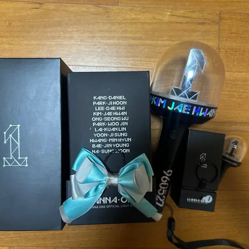 [BUNJANG] Wanna One Light Stick Bundle Set / 워너원 응원봉 너블봉+미니 너블봉